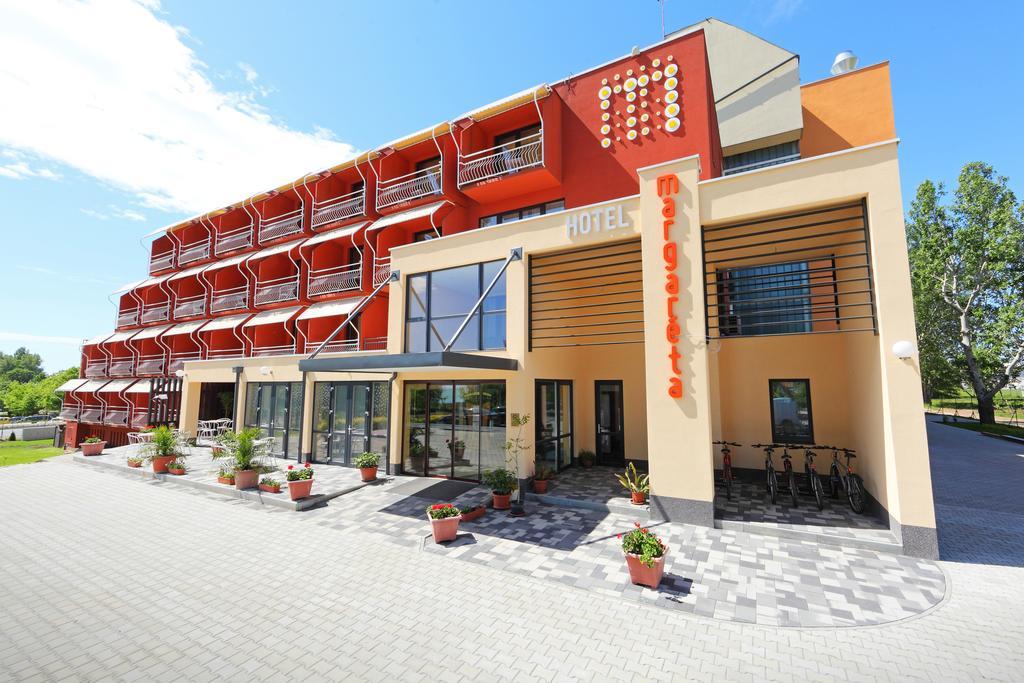 Hotel Margareta Balatonfured Exterior photo